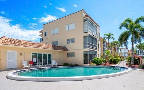 2-c-e-331 Sw 8th St, Boca Raton, FL, 33432-5745 | Card Image
