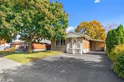 2095 Haig Dr, Ottawa, ON, K1G2K8 | Card Image