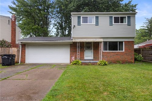 856 Fairwood Blvd, Elyria, OH, 44035-1808 | Card Image