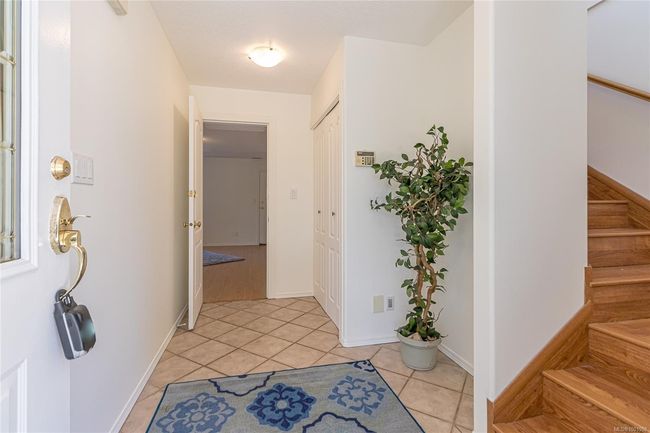 1571 Juan De Fuca Blvd, House other with 5 bedrooms, 3 bathrooms and 4 parking in Parksville BC | Image 13