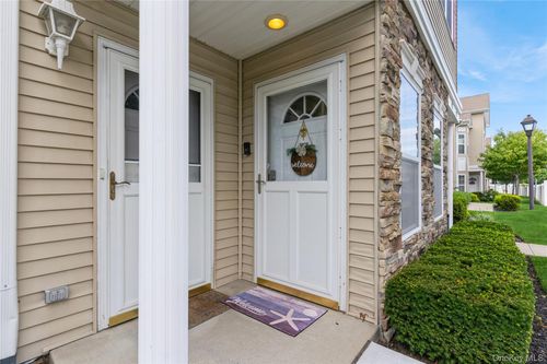 117 Spring Dr, East Meadow, NY, 11554-2269 | Card Image
