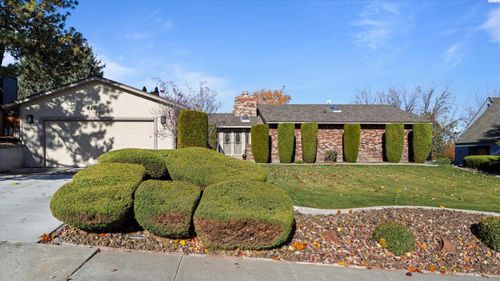 226 Pinetree Ln, Richland, WA, 99352-7638 | Card Image