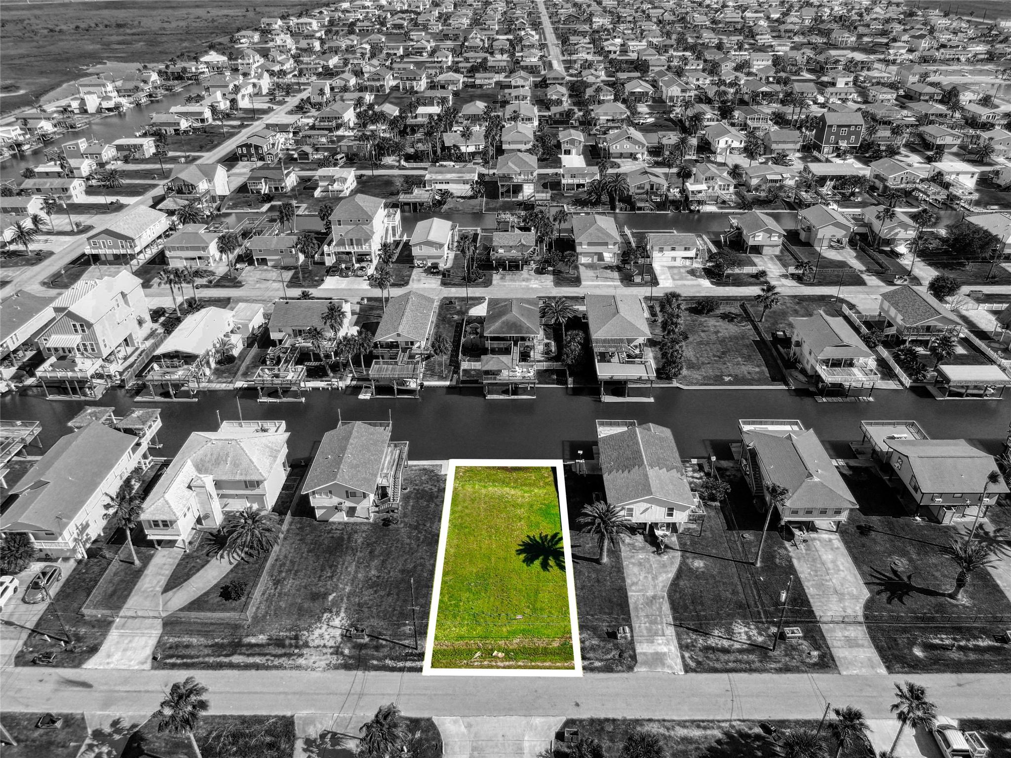 Land in Galveston 4