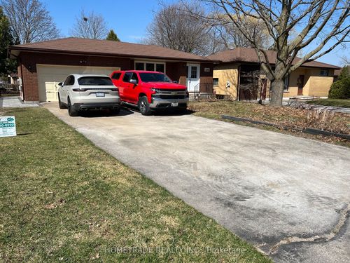 206 Little Ave, Barrie, ON, L4N6L1 | Card Image