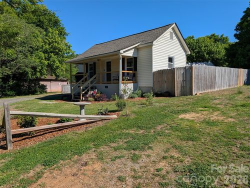 3462 Roberta Rd, Concord, NC, 28027-8934 | Card Image
