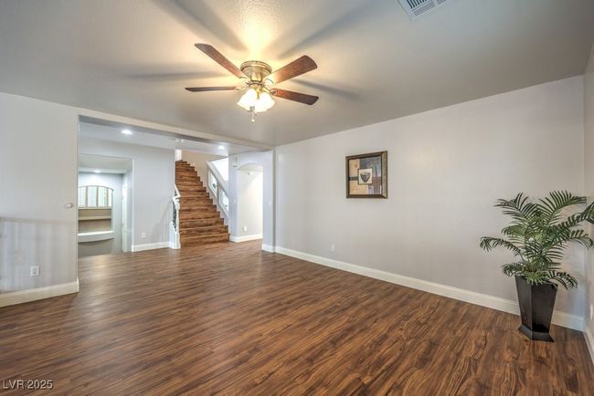 4045 Abernethy Forest Pl, House other with 6 bedrooms, 5 bathrooms and null parking in Las Vegas NV | Image 11