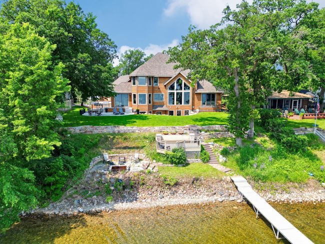 Rear Arial View + Lakeshore - Martinka.jpg | Image 4