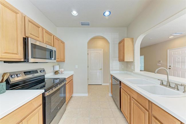 UNIT-107 - 262 Cape Harbour Loop, Townhouse with 3 bedrooms, 3 bathrooms and null parking in BRADENTON FL | Image 7