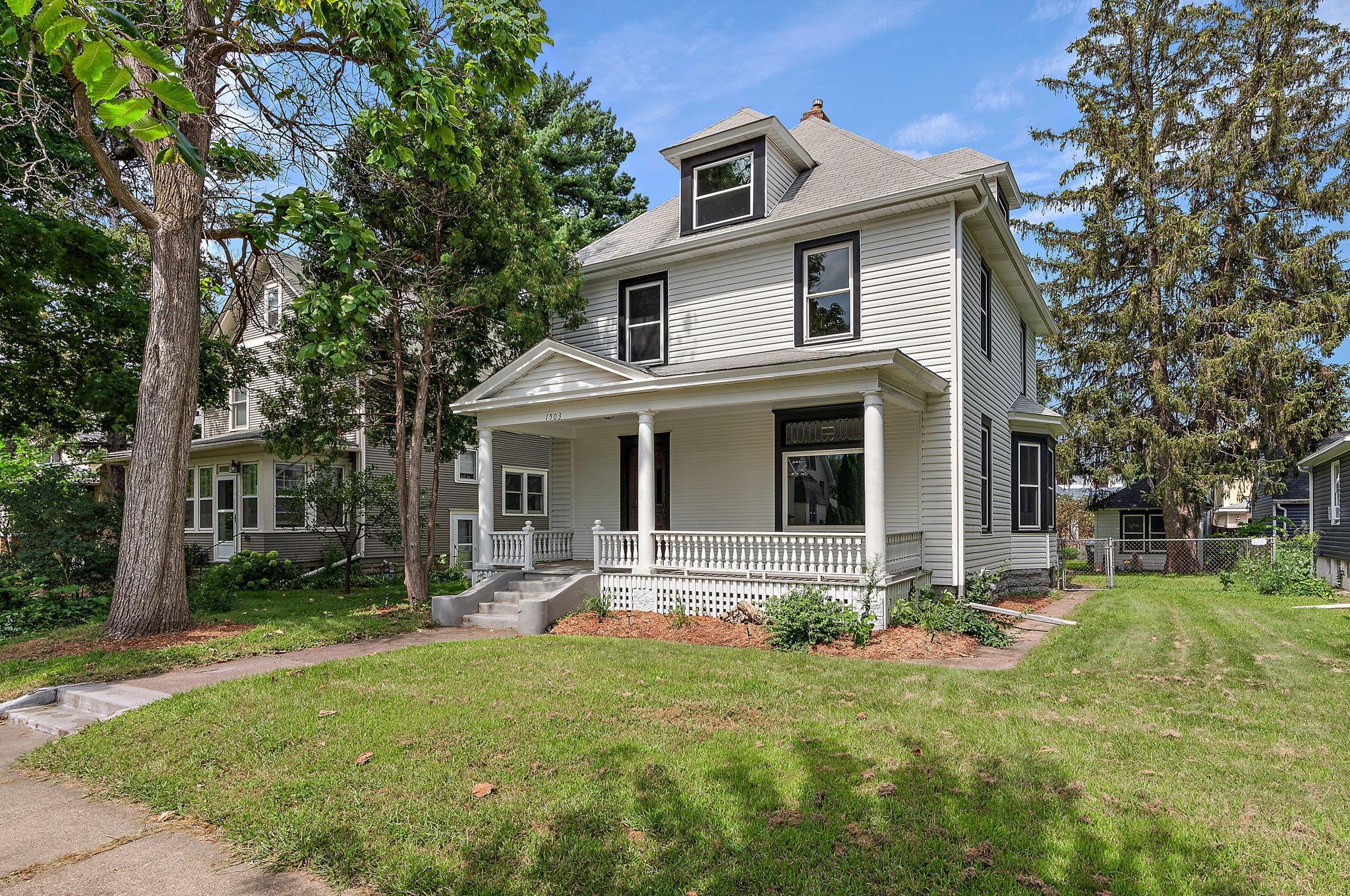 Van Buren Ave, Saint Paul, MN 55104