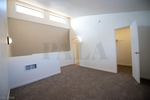 d-5196 Gray Ln, Las Vegas, NV, 89119-1730 | Card Image
