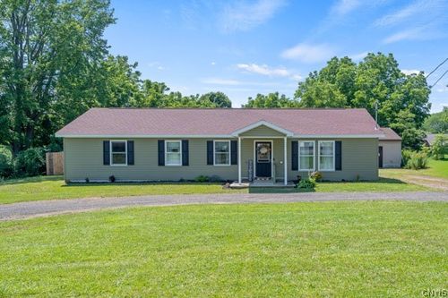 31 Franklin Ave, Oswego, NY, 13126-1755 | Card Image