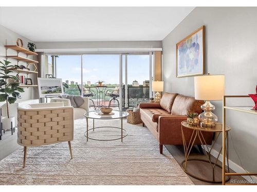 10d-888 N Logan St, Denver, CO, 80203-3110 | Card Image