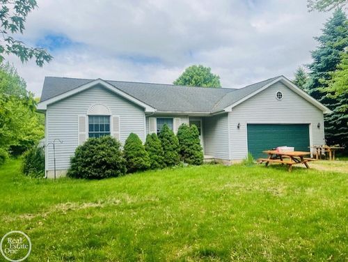 8953 Bricker Rd, Greenwood, MI, 48006-1024 | Card Image