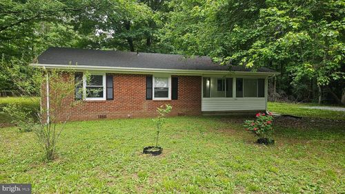 1003 Cedar Hill Rd, COLONIAL BEACH, VA, 22443-5924 | Card Image