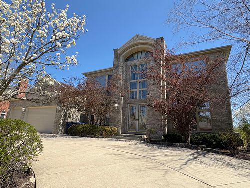 155 Bentley Ct, Deerfield, IL, 60015-4873 | Card Image