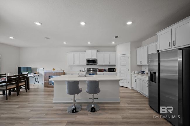Kitchen | Image 11