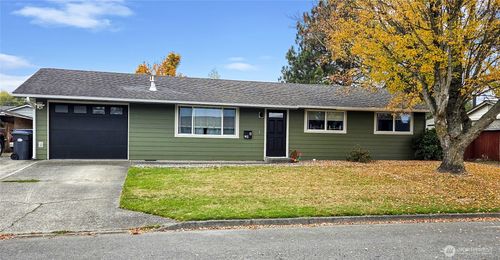 915 S 20th St, Mount Vernon, WA, 98274-4614 | Card Image