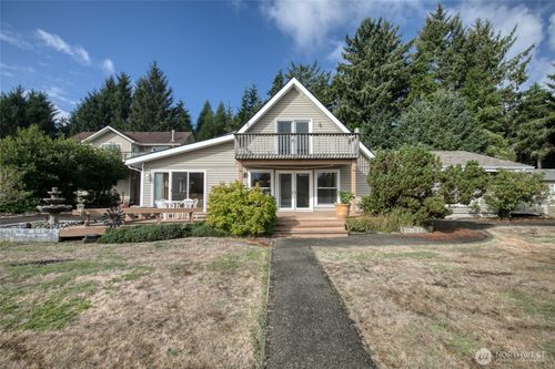 184 Bass Ave Ne, Ocean Shores, WA, 98569-9626 | Card Image