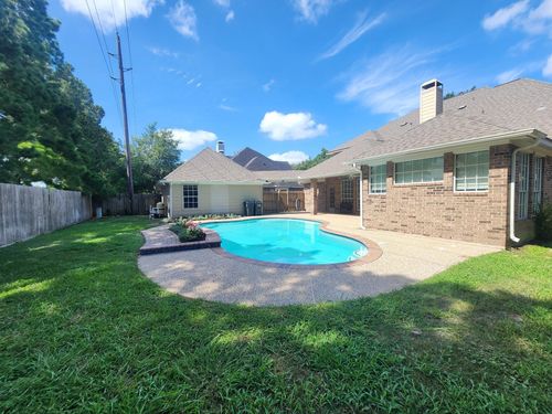 819 Old Valley Way, Houston, TX, 77094-2801 | Card Image