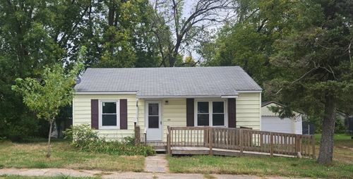 605 4th Ave Se, Waseca, MN, 56093-3409 | Card Image