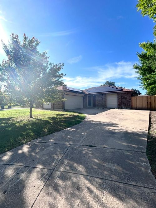 10058 Marblehead Ct, Fort Worth, TX, 76108-3916 | Card Image