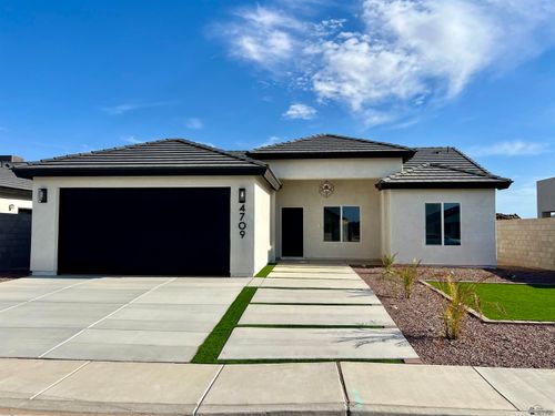 5085 E Los Olivos Dr, San Luis, AZ, 85336 | Card Image