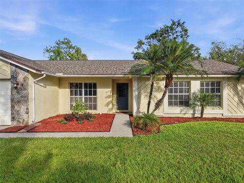 9801 Creek Cross St, TAMPA, FL, 33647-1808 | Card Image