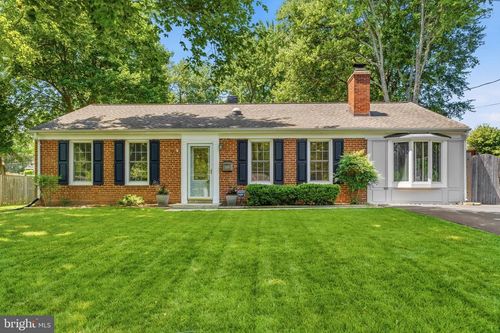 3609 Embassy Ln, FAIRFAX, VA, 22030-1820 | Card Image