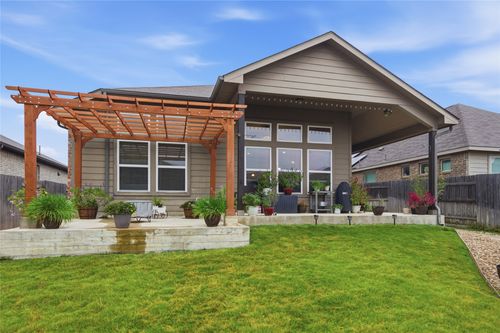 147 Brazil Dr, Buda, TX, 78610-4416 | Card Image