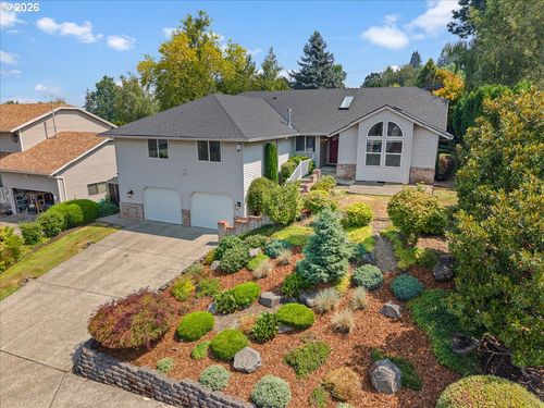 7606 Se 111th Ave, Portland, OR, 97266-8036 | Card Image