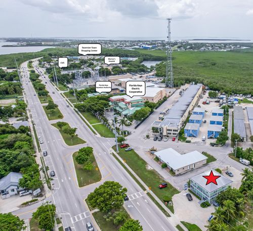91760 Overseas Hwy, Tavernier, FL, 33070-2642 | Card Image