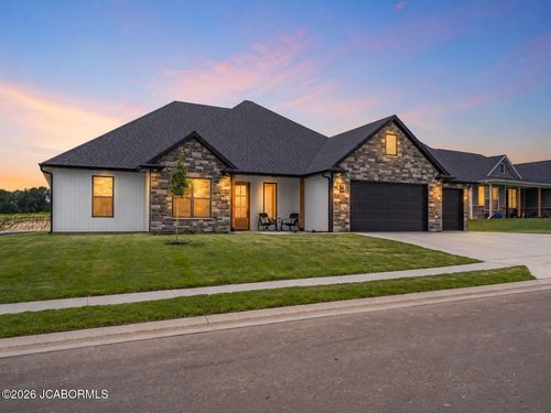 15211 Congaree Dr, ASHLAND, MO, 65010-5585 | Card Image