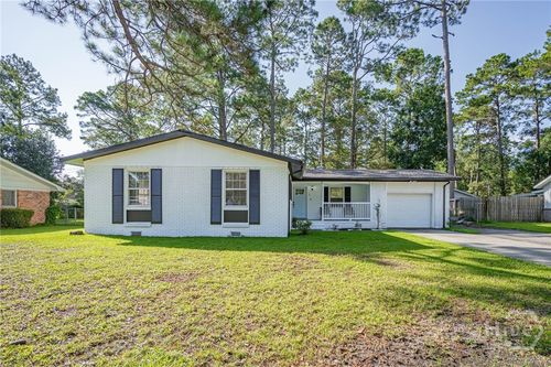 121 Westwood Dr, Rincon, GA, 31326-5031 | Card Image