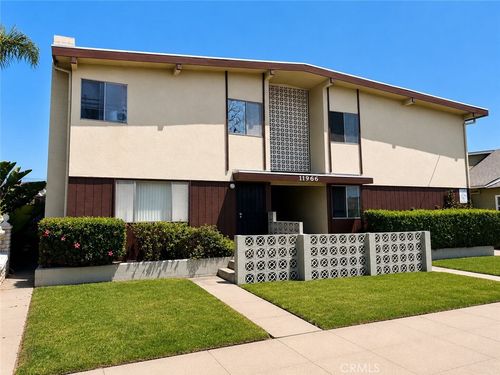 11966 Oxford Ave, Hawthorne, CA, 90250-3140 | Card Image