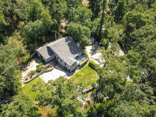 21 Old Spanish Trl, Portola Valley, CA, 94028-8128 | Card Image