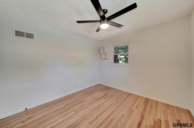 3940 N 17 Th St, House other with 4 bedrooms, 3 bathrooms and 2 parking in Lincoln NE | Image 16