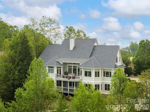 1403 Woodsong Dr, Hendersonville, NC, 28791-2334 | Card Image