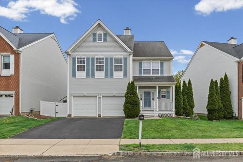 22 Stanford Dr, KENDALL PARK, NJ, 08824-1915 | Card Image