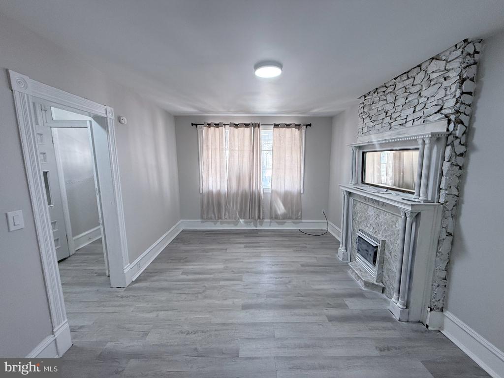Residential Lease in POTTSVILLE 5