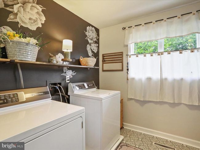 535 Bowling View Rd, House other with 4 bedrooms, 5 bathrooms and null parking in Front Royal VA | Image 12