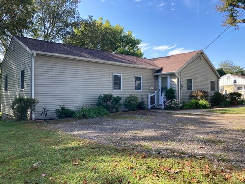 18 Pine St, Norwich, CT, 06360-5309 | Card Image