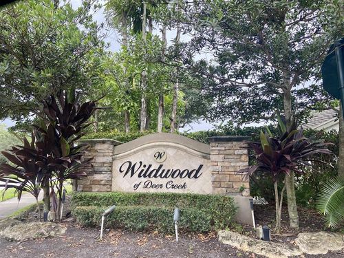 456 Deer Creek Wildwood Ln E, Deerfield Beach, FL, 33442-1407 | Card Image