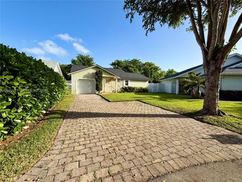 14353 Sw 150th Terrace, Miami, FL, 33186 | Card Image