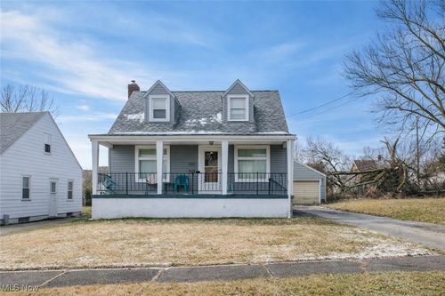 1325 Douglas Ave, Youngstown, OH, 44502-2815 | Card Image