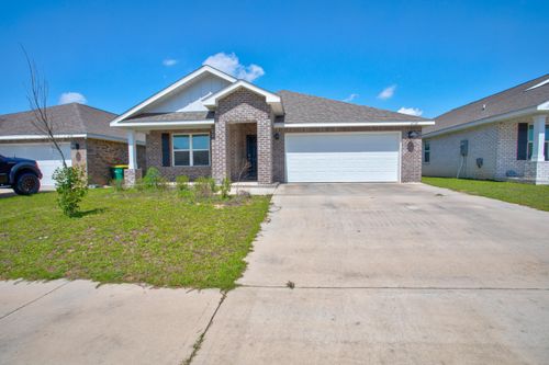 4732 Airmen Dr, Crestview, FL, 32539-8418 | Card Image