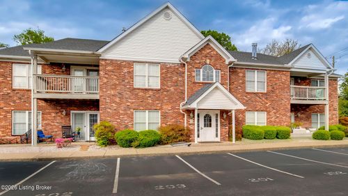 201-1101 Powerhouse Ln, Louisville, KY, 40242-3700 | Card Image
