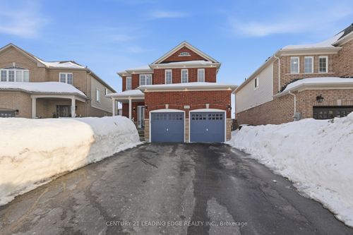 101 Monarchy St, Barrie, ON, L4M0E3 | Card Image