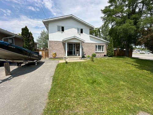 116 Fourth St, Kirkland Lake, ON, P2N1T4 | Card Image