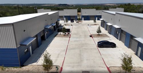 18735 Interstate 35 I-35, Schertz, TX, 78154 | Card Image