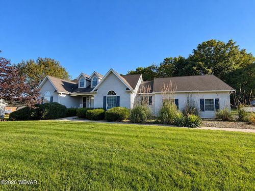 1051 E Springfield Dr, Bellefonte, PA, 16823-8284 | Card Image